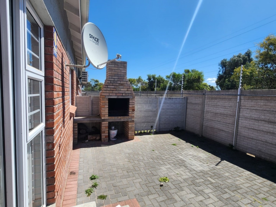 2 Bedroom Property for Sale in Lorraine Eastern Cape